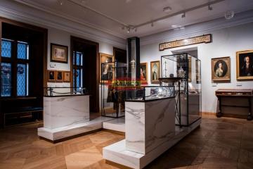 gablotymuzealnezcalacattagold