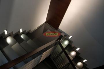 schodyzgranitupolerowanegoiantykowanego